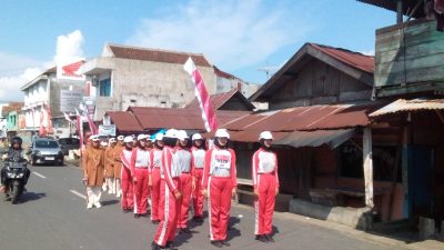 Sekolah di Kota Agung Latihan Gerak Jalan Sambut Hari Kemerdekaan