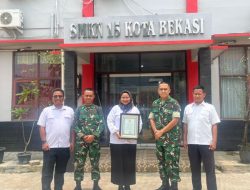SMKN 15 Kota Bekasi Menoreh Piagam Penghargaan Dari Panglima Kostrad