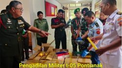 Pengadilan Militer I-05 Pontianak Periksa Barang Bukti Rokok Ilegal Asal Malaysia