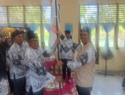 Ketua PGRI Kecamatan Bukit Batu Dunny Duvira S.Pd Lantik Pengurus Ranting V PGRI Masa Bakti XXIII Tahun 2025 – 2030.