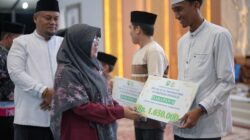 Lepas Kafilah MTQ ke Kuansing, Bupati Afni Naikkan Bonus 10 Persen dan Pastikan Hadiah Umrah Tetap Berlaku