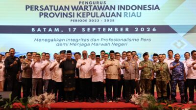 Lantik Pengurus PWI Kepri, Cak Munir Ingatkan Spirit ‘DNA Pejuang’ Wartawan
